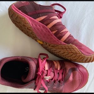 Merrell hiking shoes - minimal 7.5